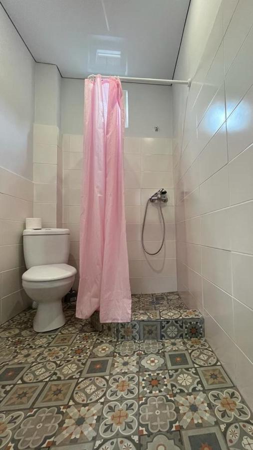 Hôtel Gostevoy Dom Samir à Gagra Extérieur photo
