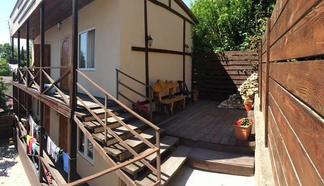 Hôtel Gostevoy Dom Samir à Gagra Extérieur photo
